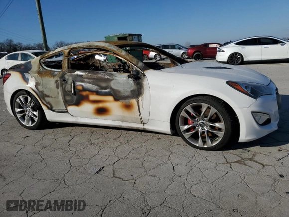 2013 Hyundai Genesis Coupe Track z VIN KMHHU6KJ8DU083512, wystawiony jako Copart lot #41666345 z przebiegiem Nie podano mil oraz Nie do naprawy • Non repairable. Historia ofert i sprzedaży dostępna na DreamBid. Obrazek 4.
