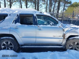 2005 Toyota 4Runner SR5 with VIN JTEBU14R558029879, listed as a IAAI auction lot 41628752 with 253,602 mi miles. Bid and sale history available at carsss.com. Image 13.