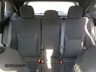2024 Jeep Compass Sport z VIN 3C4NJDAN9RT171267, wystawiony jako Copart lot #49379715 z przebiegiem 3 194 mil mil oraz Szkoda całkowita • Salvage title. Historia ofert i sprzedaży dostępna na DreamBid. Obrazek 10.