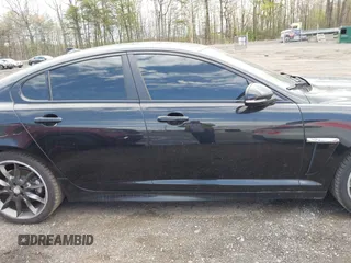 2015 Jaguar XF V6 Portfolio with VIN SAJWJ0FF6F8U75800, listed as a IAAI auction lot 42044449 with 1 mi miles. Bid and sale history available at carsss.com. Image 13.