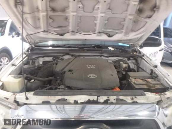 2013 Toyota Tacoma with VIN 3TMMU4FN6DM062201, listed as a IAAI auction lot 42906789 with 266,431 mi miles and . Bid and sale history available at DreamBid. Image 18.