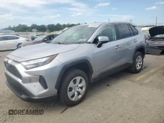 2024 Toyota RAV4 LE with VIN 2T3G1RFV4RC463711, listed as a Copart auction lot 64129295 with 3,247 mi miles and Salvage title. Bid and sale history available at DreamBid. Image 1.