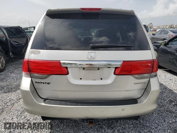 2008 Honda Odyssey Touring z VIN 5FNRL38978B062320, wystawiony jako Copart lot #59898345 z przebiegiem 229 760 mil mil oraz Czysty tytuł • Clean title. Historia ofert i sprzedaży dostępna na DreamBid. Obrazek 6.