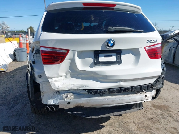 2015 BMW X3 sDrive28i with VIN 5UXWZ7C58F0M82742, listed as a IAAI auction lot 41944819 with 88,279 mi miles. Bid and sale history available at carsss.com. Image 6.