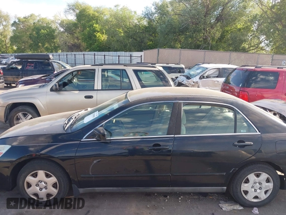 2006 Honda Accord LX with VIN 1HGCM56426A086697, listed as a IAAI auction lot 42389083 with 183,047 mi miles and . Bid and sale history available at DreamBid. Image 14.