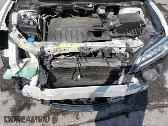 2016 Acura RDX Technology with VIN 5J8TB3H53GL003901, listed as a Copart auction lot 50952405 with 113,286 mi miles and Salvage Title. Bid and sale history available at DreamBid. Image 12.