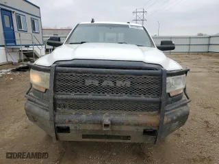 2022 Ram 2500 Tradesman with VIN 3C6UR5HJ7NG130949, listed as a Copart auction lot 51494125 with 80,188 mi miles and Clean Title. Bid and sale history available at carsss.com. Image 5.
