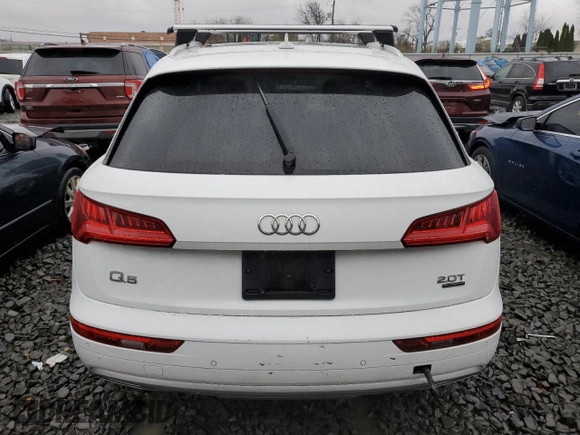 2018 Audi Q5 Premium Plus with VIN WA1BNAFY8J2012393, listed as a Copart auction lot 68498832 with 0 mi miles. Bid and sale history available at carsss.com. Image 6.