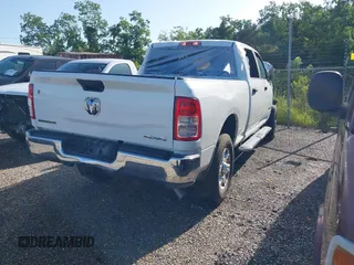 2024 Ram 2500 Big Horn with VIN 3C6UR5DJ3RG366512, listed as a IAAI auction lot 42509617 with 17,854 mi miles and . Bid and sale history available at DreamBid. Image 4.