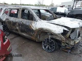 2024 GMC Acadia AWD AT4 z VIN 1GKENPKSXRJ183921, wystawiony jako IAAI lot #41946165 z przebiegiem Nie podano mil oraz . Historia ofert i sprzedaży dostępna na DreamBid. Obrazek 1.
