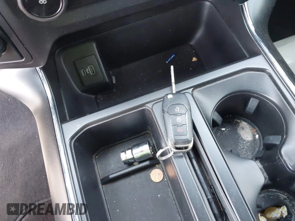 2021 Ford F-150 XL with VIN 1FTEW1CP6MFA09100, listed as a IAAI auction lot 42729047 with 27,593 mi miles and . Bid and sale history available at DreamBid. Image 11.