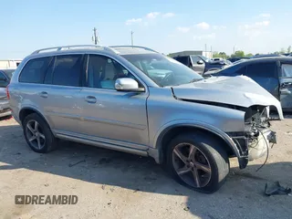 2013 Volvo XC90 I6 R-Design with VIN YV4952CF6D1652560, listed as a IAAI auction lot 41881043 with 138,612 mi miles. Bid and sale history available at carsss.com. Image 13.