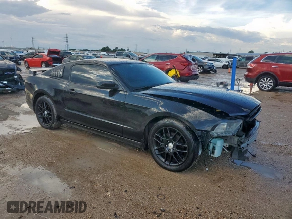 2014 Ford Mustang V6 с VIN 1ZVBP8AM7E5317804, выставлен на аукционе Copart как лот 60095725 с пробегом 74 932 миль миль и Списание • Salvage title. История ставок и продаж доступна на DreamBid. Изображение 4.