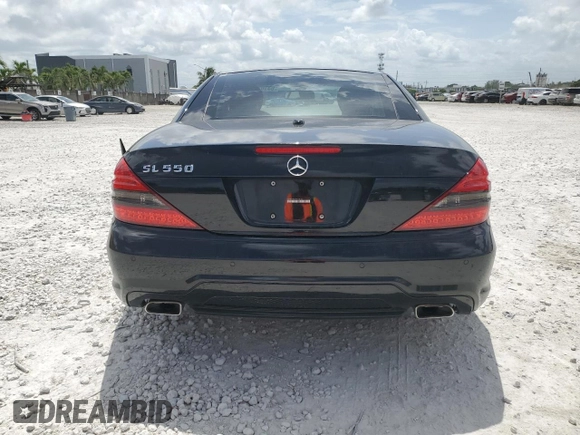 2012 Mercedes-Benz SL 550 z VIN WDBSK7BA2CF168126, wystawiony jako Copart lot #63101815 z przebiegiem 56 193 mil mil oraz Szkoda całkowita • Salvage title. Historia ofert i sprzedaży dostępna na DreamBid. Obrazek 6.