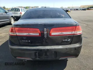 2010 Lincoln MKZ with VIN 3LNHL2GC1AR652774, listed as a Copart auction lot 61284855 with 198,254 mi miles and Salvage title. Bid and sale history available at DreamBid. Image 6.