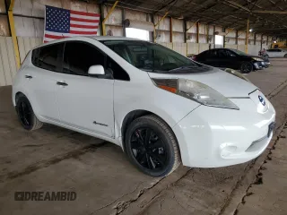 2015 Nissan LEAF SL z VIN 1N4AZ0CP3FC318873, wystawiony jako Copart lot #45793065 z przebiegiem 81 623 mil mil oraz Czysty tytuł • Clean title. Historia ofert i sprzedaży dostępna na DreamBid. Obrazek 4.