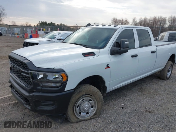 2024 Ram 2500 Tradesman with VIN 3C6UR5HL4RG156559, listed as a IAAI auction lot 41834788 with 2,789 mi miles and . Bid and sale history available at DreamBid. Image 2.