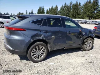 2022 Toyota Venza LE with VIN JTEAAAAH1NJ090042, listed as a Copart auction lot 52393433 with 35,981 mi miles. Bid and sale history available at carsss.com. Image 3.