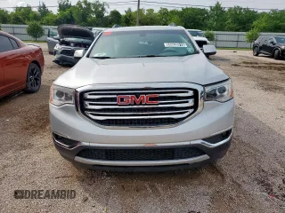 2017 GMC Acadia SLE z VIN 1GKKNLLS0HZ163851, wystawiony jako Copart lot #56928015 z przebiegiem 118 424 mil mil oraz Czysty tytuł • Clean title. Historia ofert i sprzedaży dostępna na DreamBid. Obrazek 5.