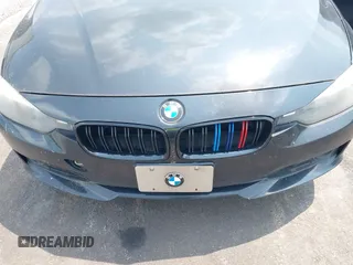 2013 BMW 3 Series 328i xDrive with VIN WBA3B3C54DJ810762, listed as a IAAI auction lot 42399930 with 201,014 mi miles and . Bid and sale history available at DreamBid. Image 6.