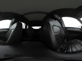 2018 Volkswagen Atlas SEL Premium z VIN 1V2NR2CAXJC554740, wystawiony jako IAAI lot #41773681 z przebiegiem 83 296 mil mil oraz . Historia ofert i sprzedaży dostępna na DreamBid. Obrazek 19.
