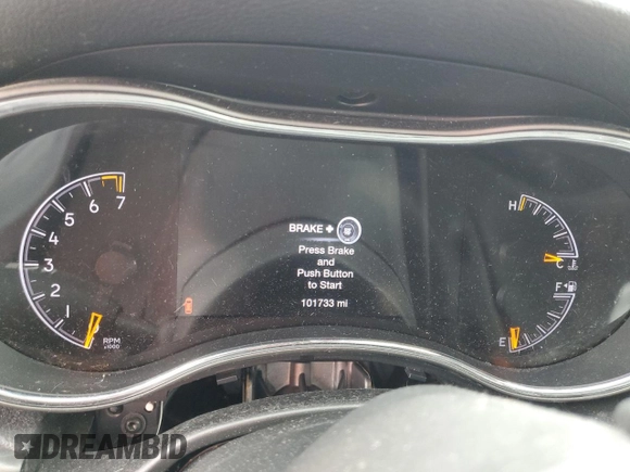 2019 Jeep Grand Cherokee Upland z VIN 1C4RJEAG3KC573022, wystawiony jako Copart lot #55415135 z przebiegiem 101 733 mil mil oraz Szkoda całkowita • Salvage title. Historia ofert i sprzedaży dostępna na DreamBid. Obrazek 9.