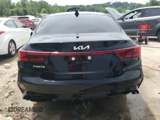 2024 Kia Forte LXS with VIN 3KPF24AD5RE698431, listed as a Copart auction lot 61328364 with 23,113 mi miles and Salvage Title. Bid and sale history available at DreamBid. Image 6.