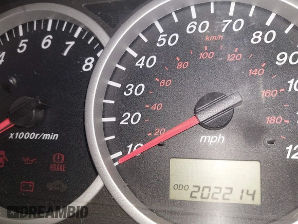 2003 Mazda Tribute DX with VIN 4F2YZ02B73KM43813, listed as a IAAI auction lot 41575708 with 202,214 mi miles and . Bid and sale history available at carsss.com. Image 7.