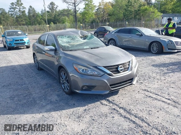2018 Nissan Altima 2.5 SR with VIN 1N4AL3AP6JC280327, listed as a IAAI auction lot 41962816 with 102,444 mi miles. Bid and sale history available at carsss.com. Image 1.