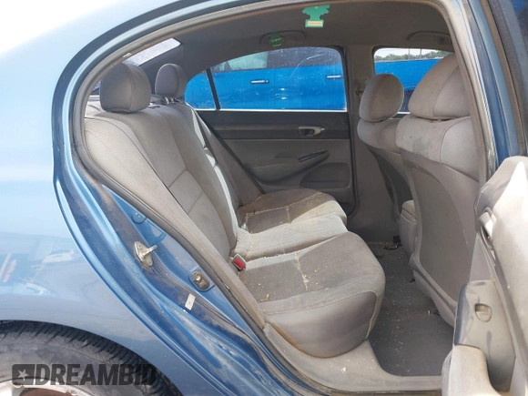 2008 Honda Civic LX z VIN 1HGFA16578L096964, wystawiony jako IAAI lot #42248106 z przebiegiem 173 108 mil mil oraz . Historia ofert i sprzedaży dostępna na DreamBid. Obrazek 8.