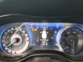 2015 Chrysler 300 with VIN 2C3CCABG2FH926929, listed as a Copart auction lot 44417275 with 133,737 mi miles and Salvage Title. Bid and sale history available at carsss.com. Image 9.