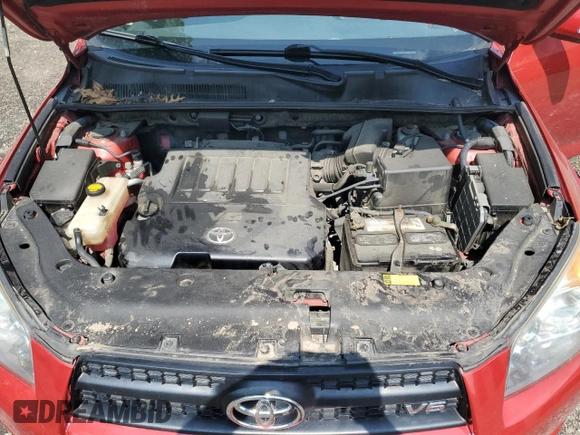 2011 Toyota RAV4 Sport z VIN JTMRK4DV1B5105442, wystawiony jako Copart lot #58872785 z przebiegiem 113 069 mil mil oraz Szkoda całkowita • Salvage title. Historia ofert i sprzedaży dostępna na DreamBid. Obrazek 12.