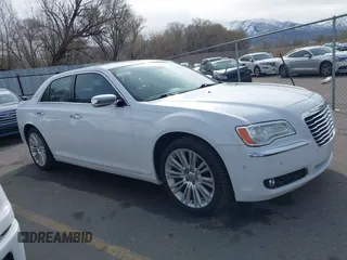 2011 Chrysler 300 Limited with VIN 2C3CA5CG8BH578348, listed as a IAAI auction lot 41925514 with 214,778 mi miles. Bid and sale history available at carsss.com. Image 13.