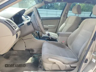 2003 Honda Accord LX with VIN 1HGCM56363A064852, listed as a Copart auction lot 60415245 with 288,685 mi miles and Salvage title. Bid and sale history available at DreamBid. Image 7.