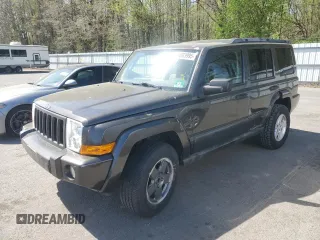 2006 Jeep Commander with VIN 1J8HG48KX6C229068, listed as a Copart auction lot 54003995 with 186,875 mi miles and Salvage Title. Bid and sale history available at carsss.com. Image 1.