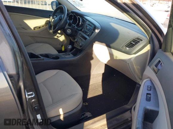 2013 Kia Optima LX with VIN 5XXGM4A71DG156414, listed as a IAAI auction lot 40946815 with 60,278 mi miles. Bid and sale history available at carsss.com. Image 5.
