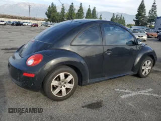 2007 Volkswagen New Beetle Coupe with VIN 3VWPG31C77M509754, listed as a Copart auction lot 83086844 with 50,160 mi miles and Salvage Title. Bid and sale history available at carsss.com. Image 3.