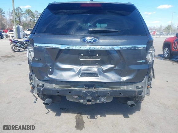 2017 Ford Explorer XLT with VIN 1FM5K8DH8HGE34115, listed as a IAAI auction lot 41890708 with 56,511 mi miles. Bid and sale history available at carsss.com. Image 6.