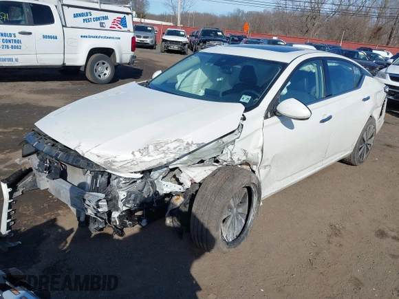 2020 Nissan Altima 2.5 SL with VIN 1N4BL4EWXLC182075, listed as a IAAI auction lot 41512552 with 47,873 mi miles. Bid and sale history available at carsss.com. Image 21.