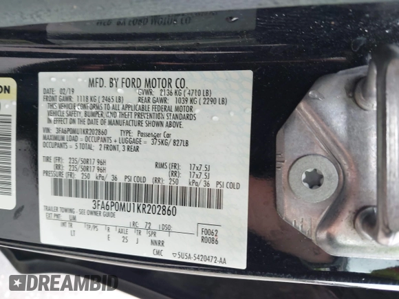 2019 Ford Fusion Hybrid SEL with VIN 3FA6P0MU1KR202860, listed as a IAAI auction lot 41983299 with 133,671 mi miles. Bid and sale history available at carsss.com. Image 9.