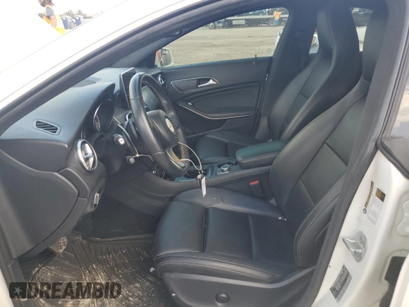 2016 Mercedes-Benz CLA 250 z VIN WDDSJ4EB0GN331817, wystawiony jako Copart lot #77277624 z przebiegiem 98 161 mil mil oraz Szkoda całkowita • Salvage title. Historia ofert i sprzedaży dostępna na DreamBid. Obrazek 7.