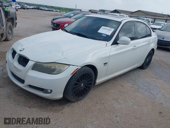 2011 BMW 3 Series 328i xDrive with VIN WBAPK7C54BA970601, listed as a IAAI auction lot 41893561 with 183,043 mi miles. Bid and sale history available at carsss.com. Image 2.