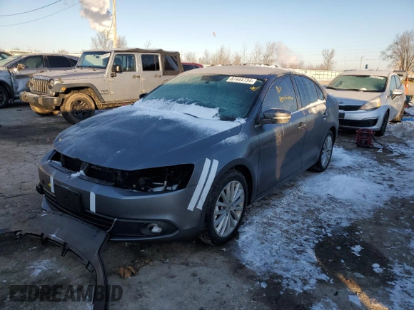 2011 Volkswagen Jetta SEL with VIN 3VWLZ7AJ2BM360094, listed as a Copart auction lot 87444734 with 140,417 mi miles and Salvage title. Bid and sale history available at DreamBid. Image 1.