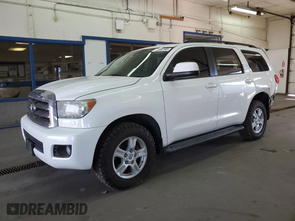 2015 Toyota Sequoia SR5 with VIN 5TDBY5G14FS114781, listed as a Copart auction lot 72066193 with 132,660 mi miles. Bid and sale history available at carsss.com. Image 1.