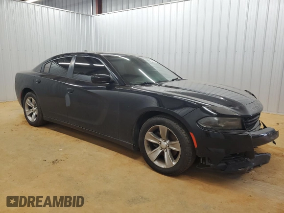 2015 Dodge Charger SXT with VIN 2C3CDXHG6FH916072, listed as a Copart auction lot 61553425 with 133,112 mi miles and Clean title. Bid and sale history available at DreamBid. Image 4.