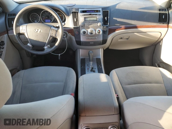 2011 Hyundai Veracruz GLS with VIN KM8NUDCC1BU169149, listed as a Copart auction lot 48687075 with 130,435 mi miles and Salvage Title. Bid and sale history available at DreamBid. Image 8.