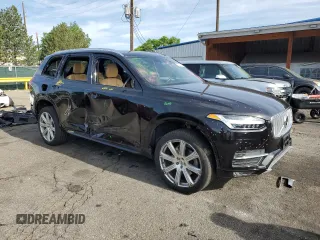 2018 Volvo XC90 Inscription z VIN YV4A22PL2J1344867, wystawiony jako Copart lot #57841525 z przebiegiem 55 085 mil mil oraz Szkoda całkowita • Salvage title. Historia ofert i sprzedaży dostępna na DreamBid. Obrazek 4.
