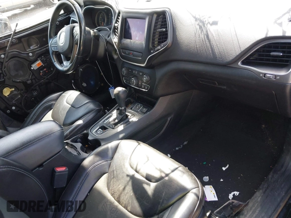 2019 Jeep Cherokee Latitude Plus with VIN 1C4PJLLB0KD358852, listed as a IAAI auction lot 41794999 with 112,667 mi miles. Bid and sale history available at carsss.com. Image 5.
