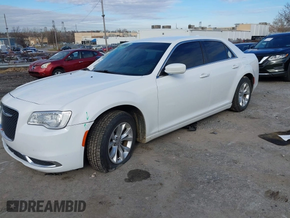 2015 Chrysler 300 Limited with VIN 2C3CCAAG8FH781252, listed as a IAAI auction lot 41138887 with 115,116 mi miles and . Bid and sale history available at carsss.com. Image 16.