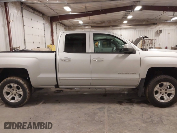 2019 Chevrolet Silverado 1500 LT with VIN 2GCVKPEC1K1212411, listed as a IAAI auction lot 41060633 with 75,508 mi miles and . Bid and sale history available at DreamBid. Image 13.